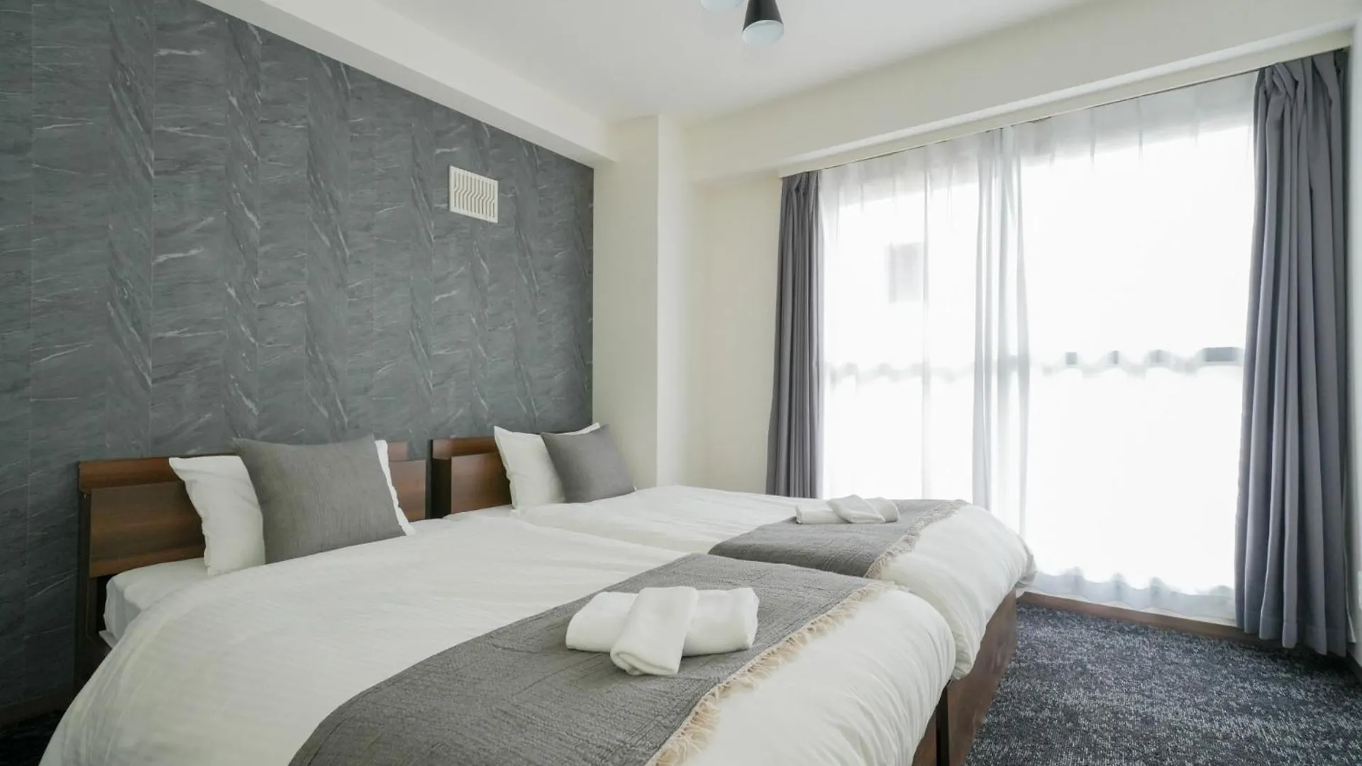 37Th Matsui Building 303, 901, 1002 - Vacation Stay 79221V Sapporo Apartment